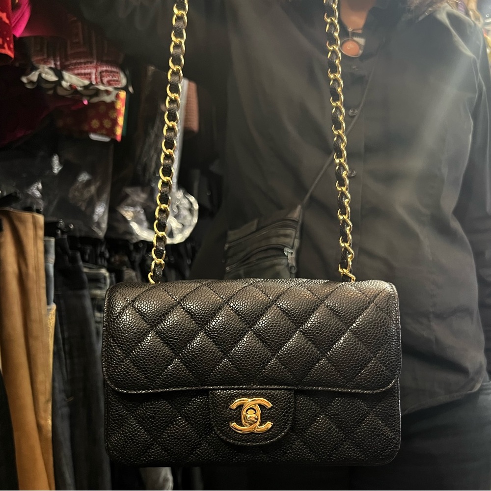 Brand new Chanel 2019 caviar leather small Chanel bag with gold hardware